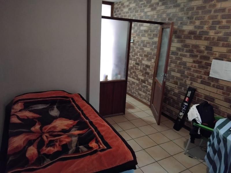 To Let 1 Bedroom Property for Rent in Dassie Rand North West